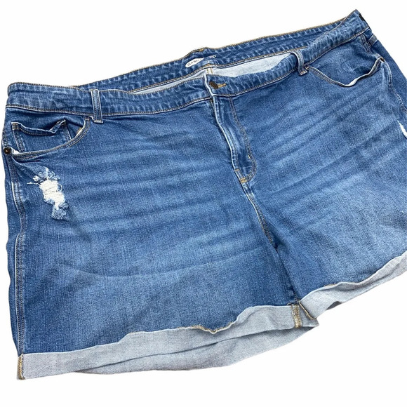 Old Navy mid rise boyfriend shorts size 26 plus - Picture 1 of 5